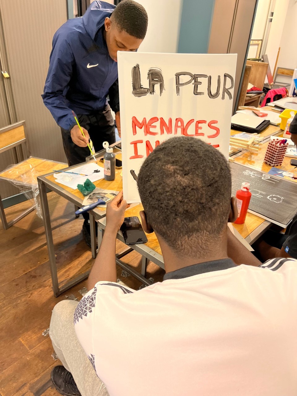 Assocation balll violences faites aux femmes atelier peinture