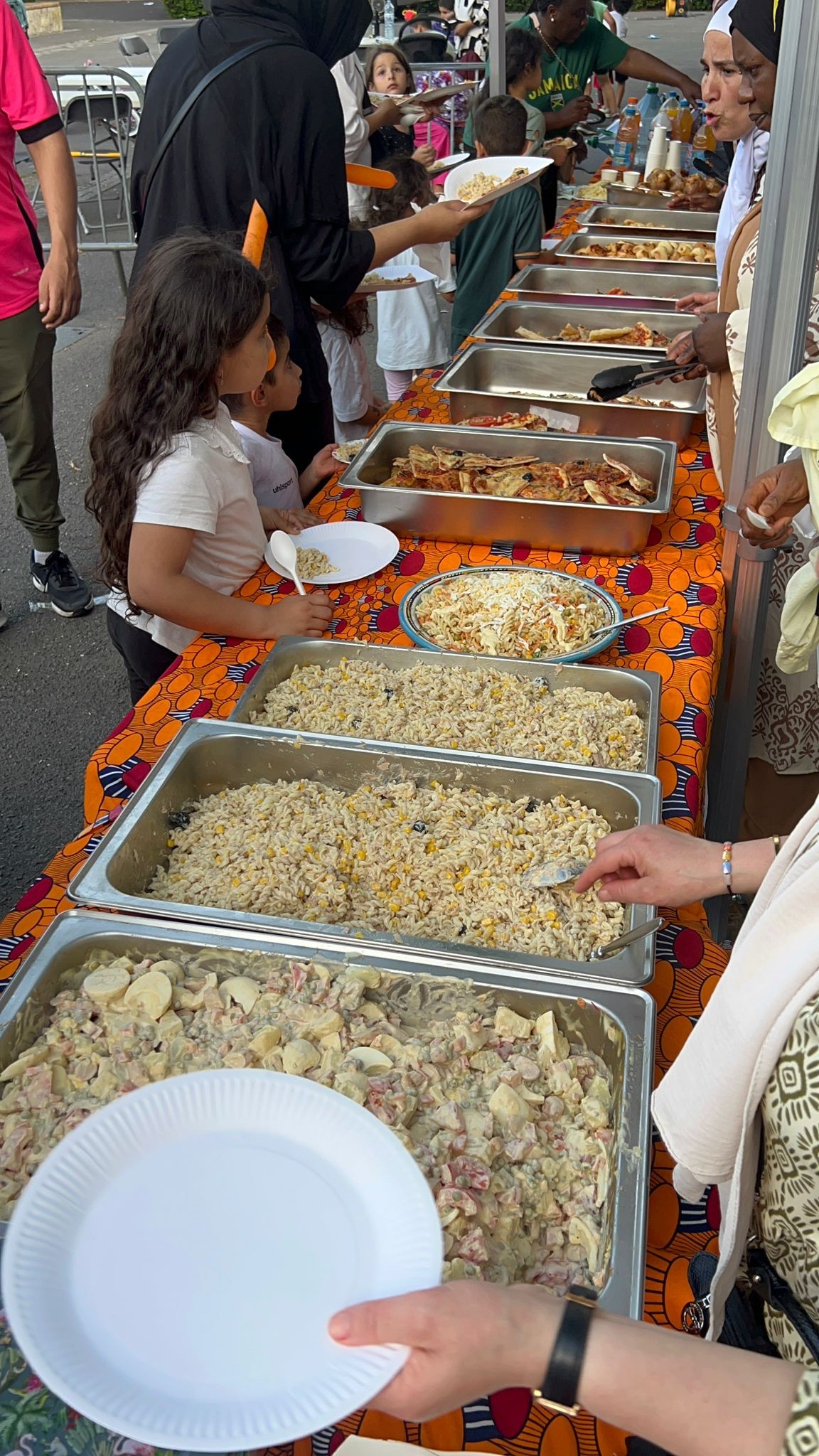 Fete des voisins a romainville bas pays 2 
