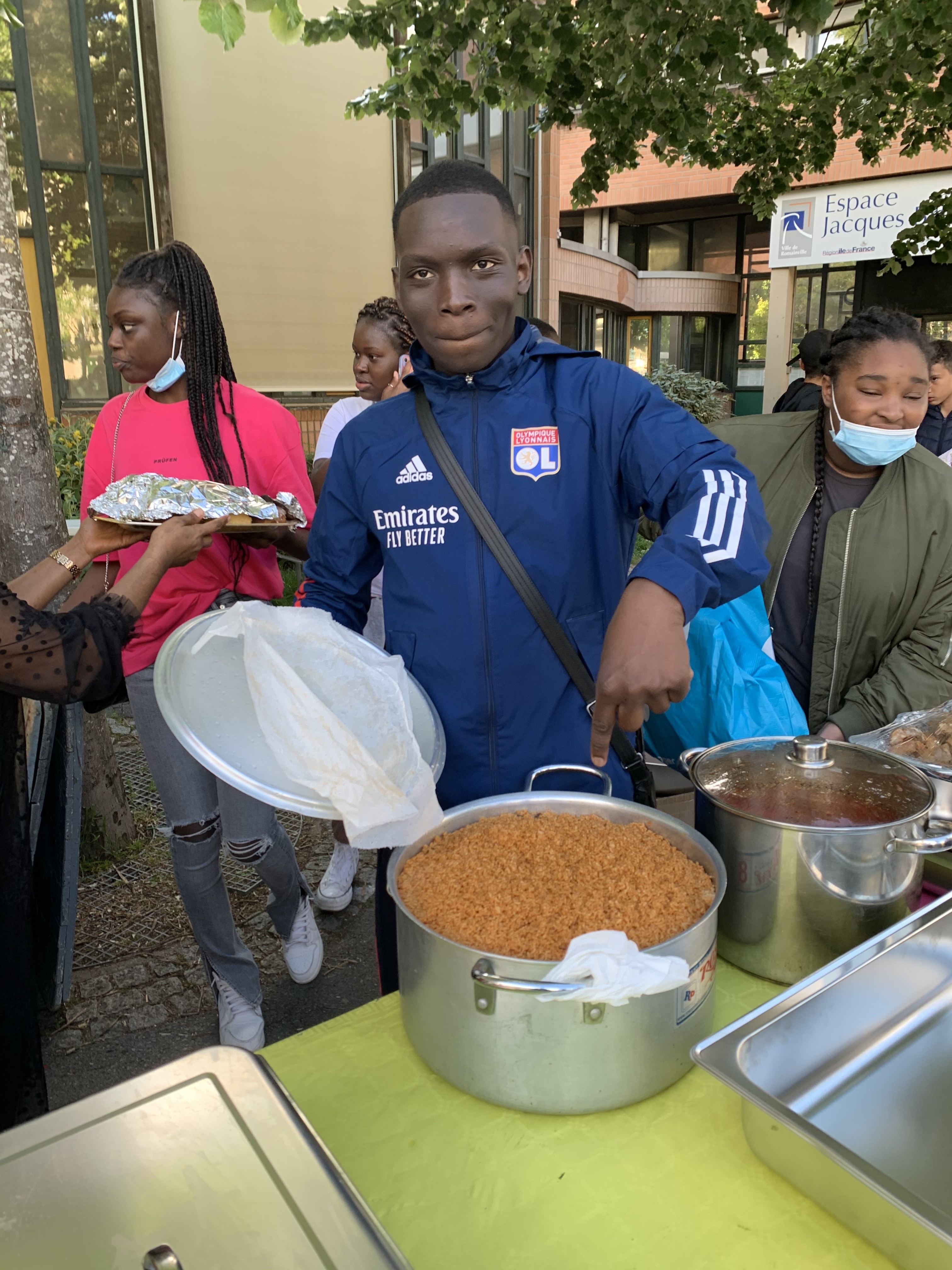 Repas fete des voisins 2 